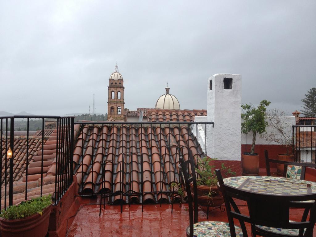 Hotel Meson Del Romero Tapalpa Exterior photo